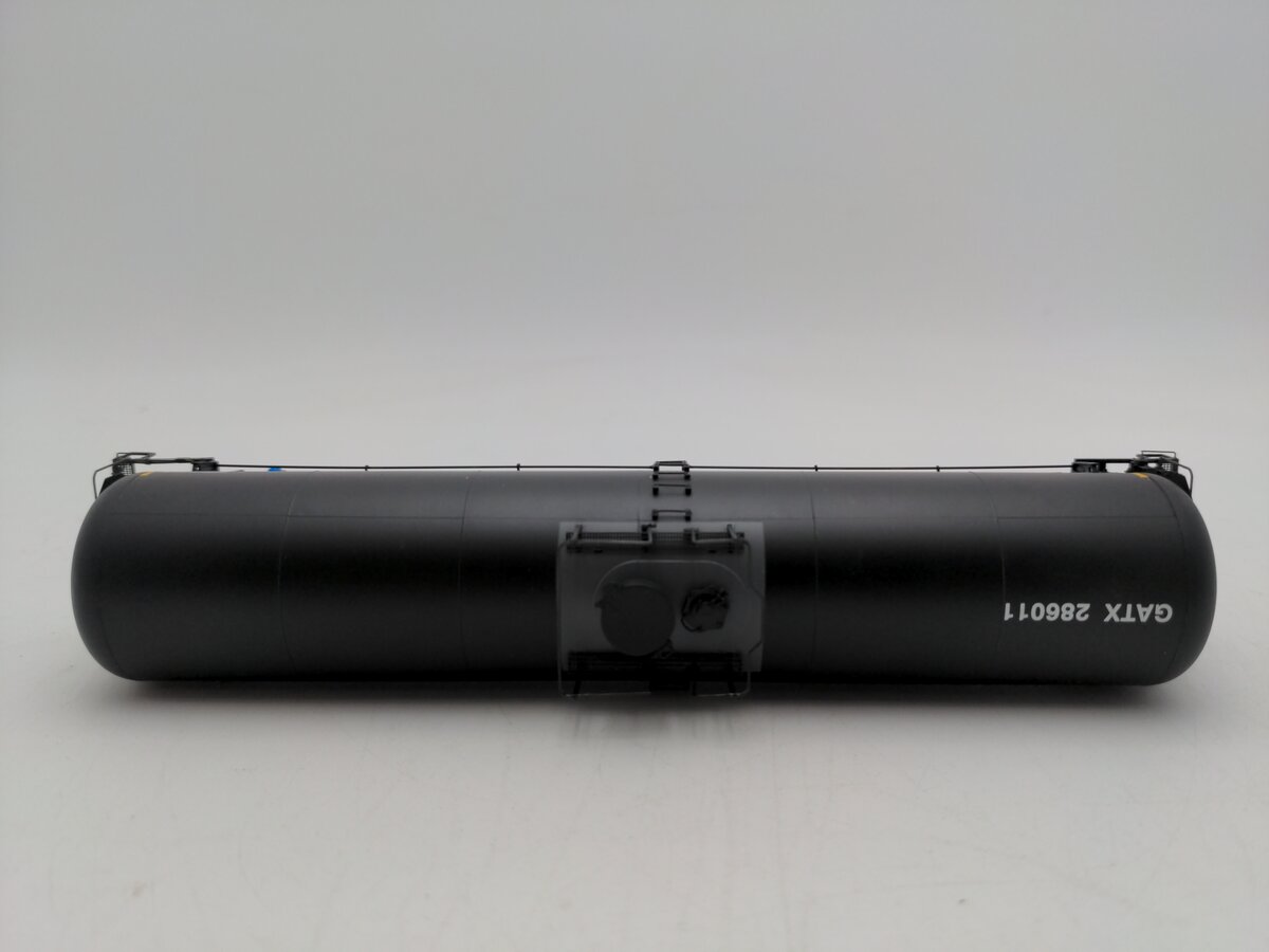 Scale Trains SXT30075 HO GATX Trinity Rail 31,000 Crude Oil Tank Car #286011
