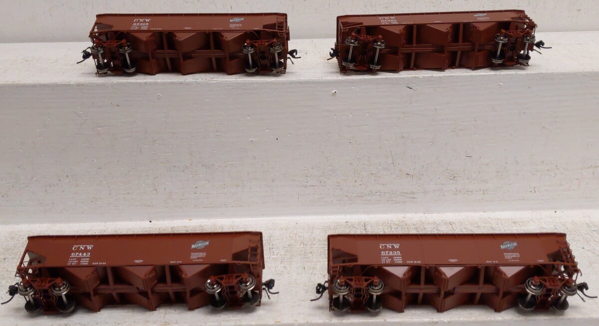 Broadway Limited 8106 HO CNW AAR 70-Ton 3-Bay Hopper (Pack of 4)