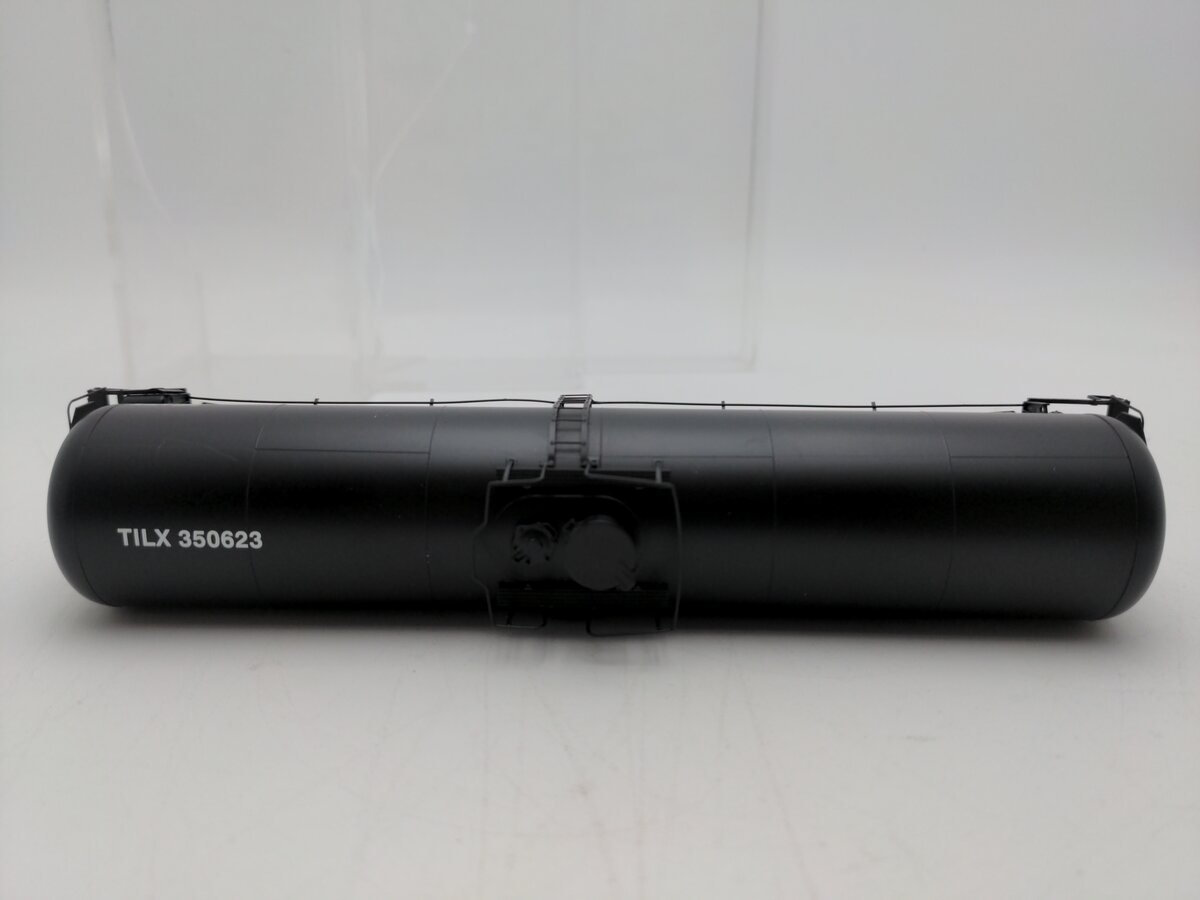 Scale Trains SXT10023 HO TILX Trinity Rail 31,000 Crude Oil Tank Car #350623