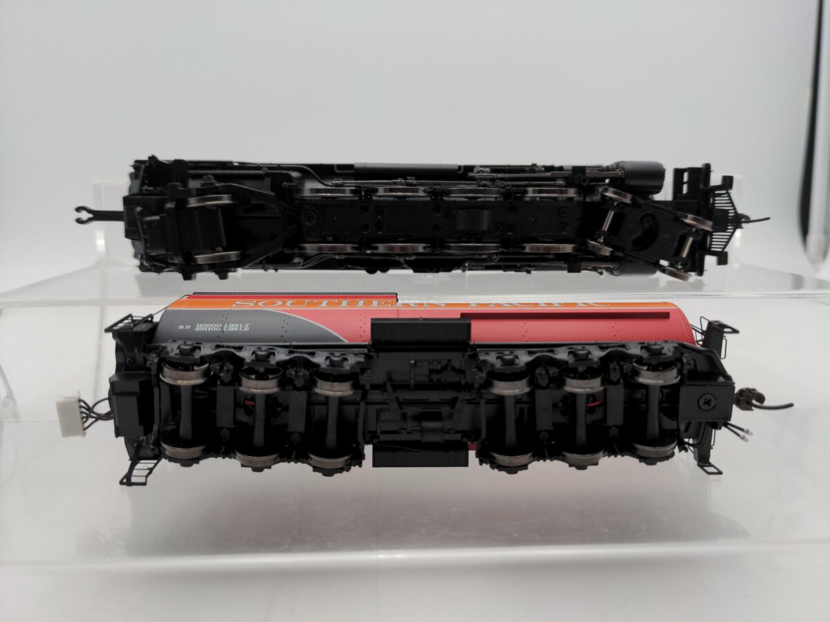 Athearn ATHG71659 HO Southern Pacific Steam Loco & Tender #4353 w/Sound EX/Box