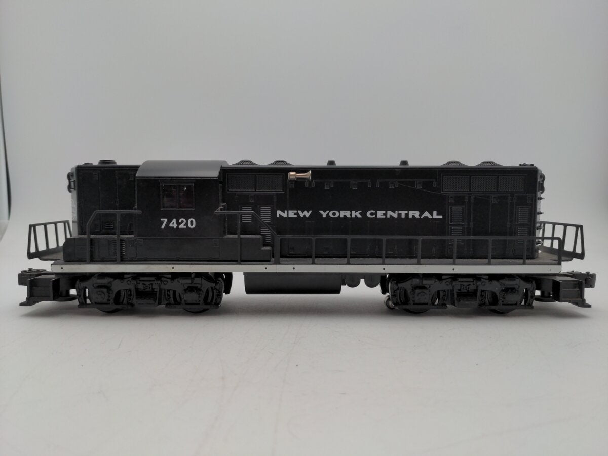Lionel 6-18513 O Gauge New York Central GP-7 Diesel Locomotive #7420 VG