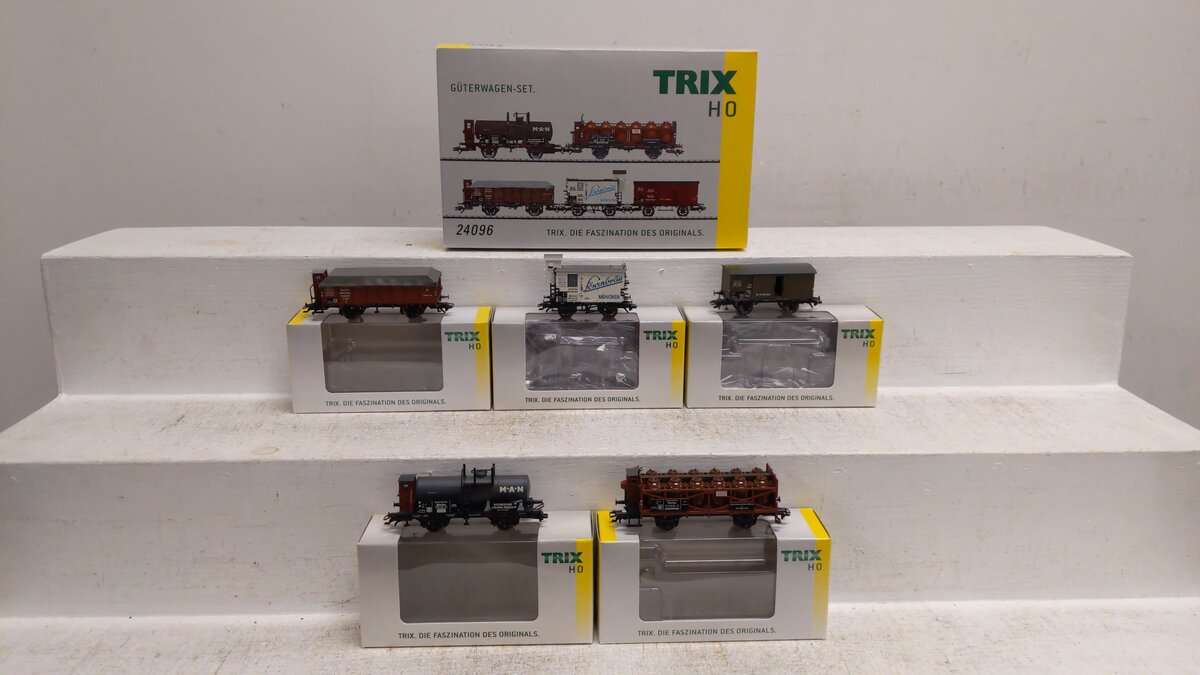 Trix 24096 HO German Imperial Railway (DR/GDR) Freight Car (Set of 5) EX/Box