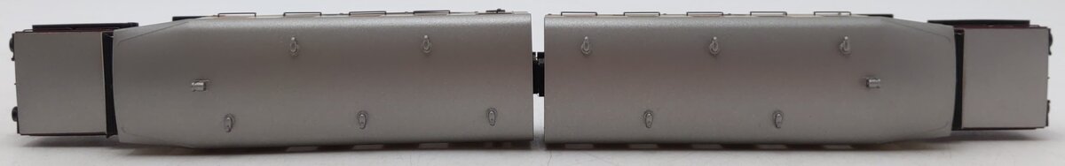 Liliput L133508 HO German Imperial Railway Powered Passenger Car #485 and #486 EX/Box