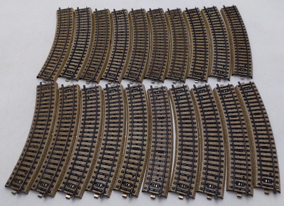 Marklin 5206 HO Scale Curved Track Sections (20) VG/Box
