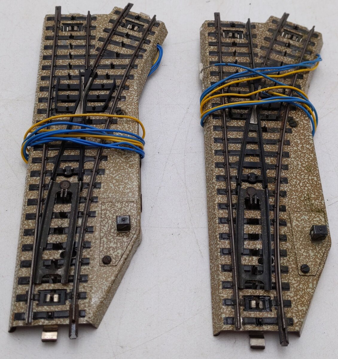 Marklin 5202 HO Scale Remote Right Switch Pair VG/Box