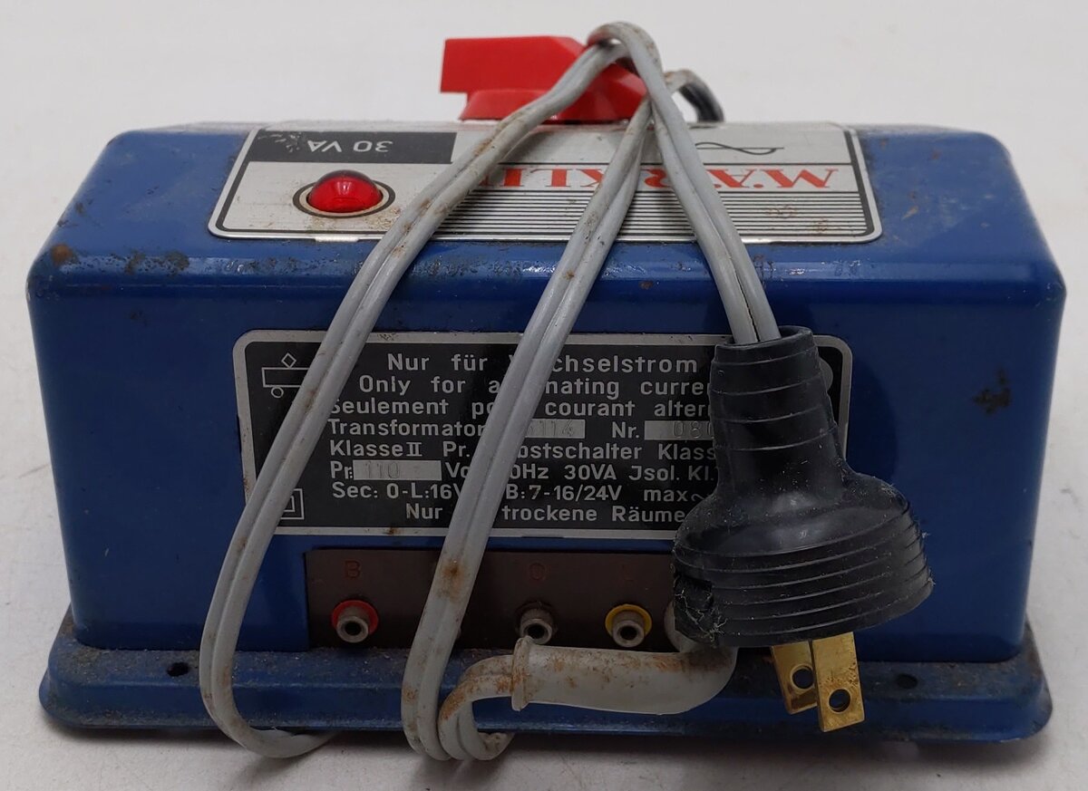 Marklin 6153 Vintage HO 110V Alternating Current Transformer VG/Box