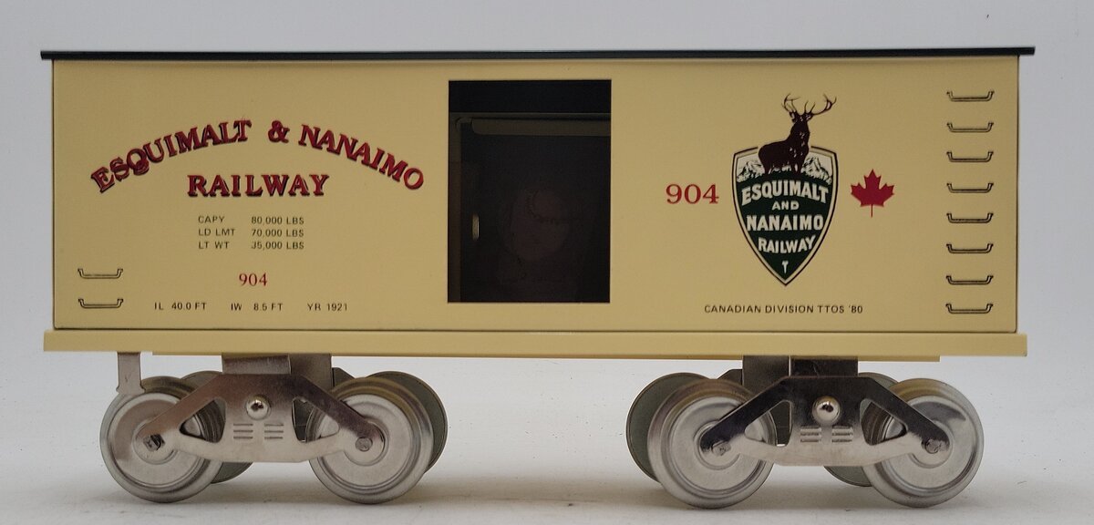 McCoy 904 Standard Gauge Esquimalt and Nanaimo Boxcar EX/Box