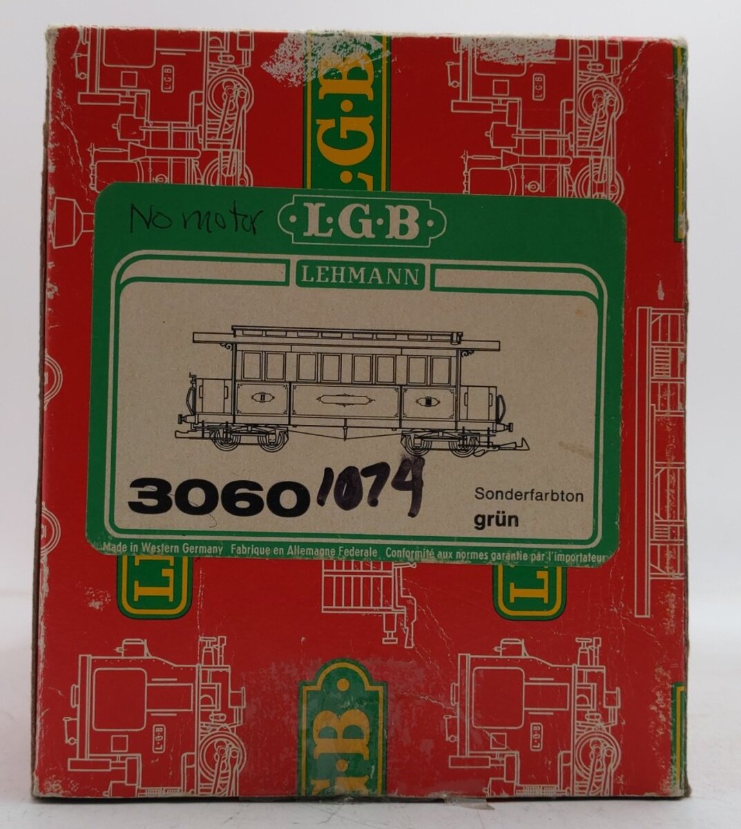 LGB 3060 G Scale Green 8-Wheel Passenger Car - Plastic Wheels/Latch EX/Box