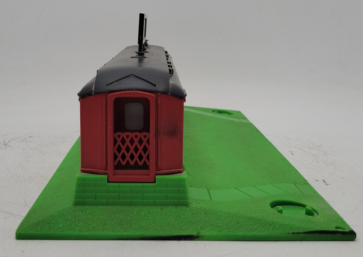 Lionel 6-12802 O Gauge Roadside Diner w/Smoke & Lights EX/Box