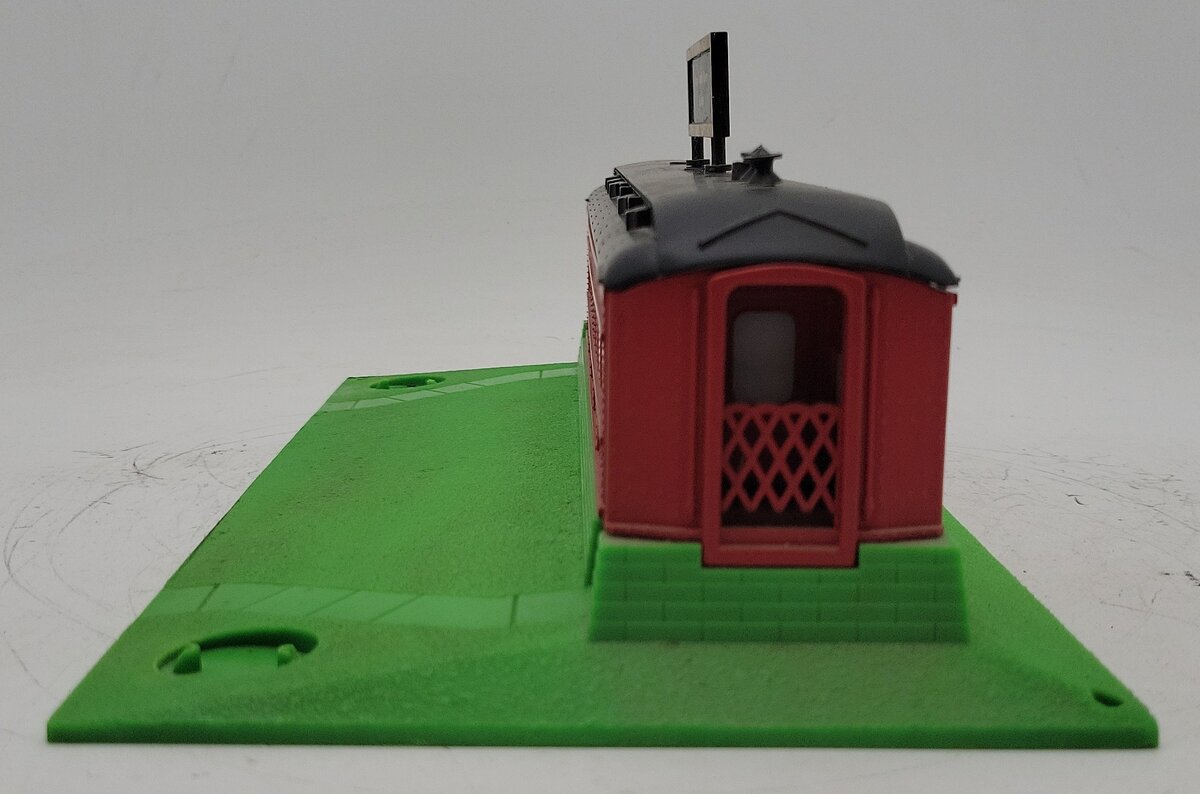 Lionel 6-12802 O Gauge Roadside Diner w/Smoke & Lights EX/Box