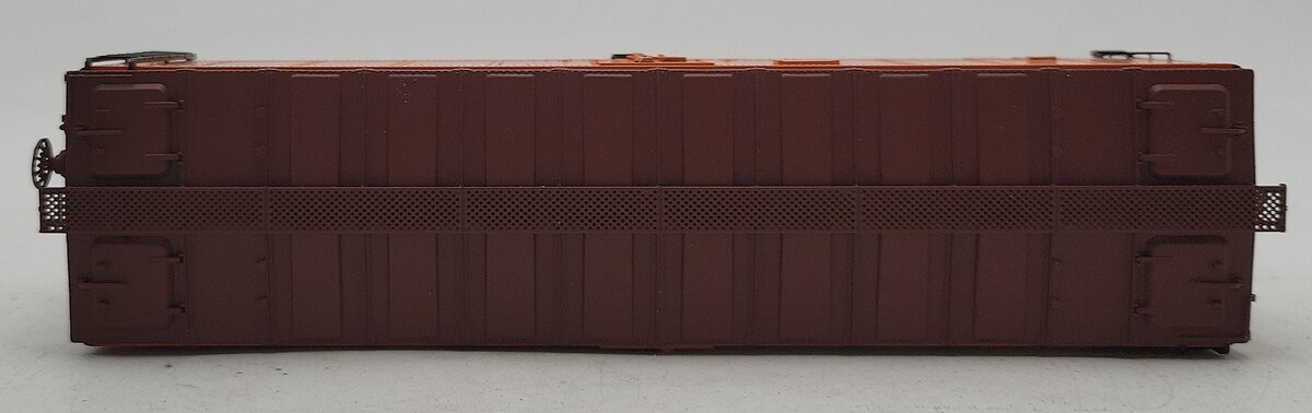 Des Plaines Hobbies SSA2304.1PFE Double Herald B&W Refrigerator Car #46708 LN/Box