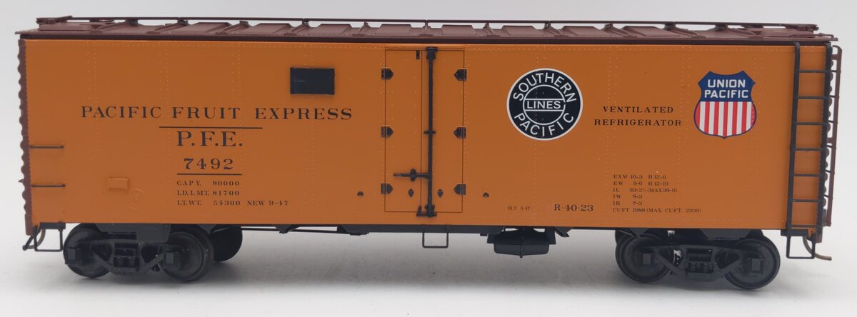 Des Plaines Hobbies SSA2301.4 S Gauge PFE R-40-23 Double Herald Reefer Car #7492 LN/Box