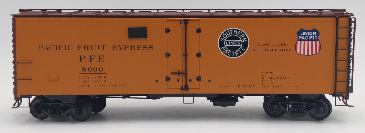 Des Plaines Hobbies SSA2301.6 S Gauge PFE R-40-23 Double Herald Reefer Car #8000 EX/Box