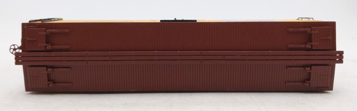 S-Helper Service 01516 S Scale Reefer Curve Beer Refrigerator Boxcar #1995 LN/Box