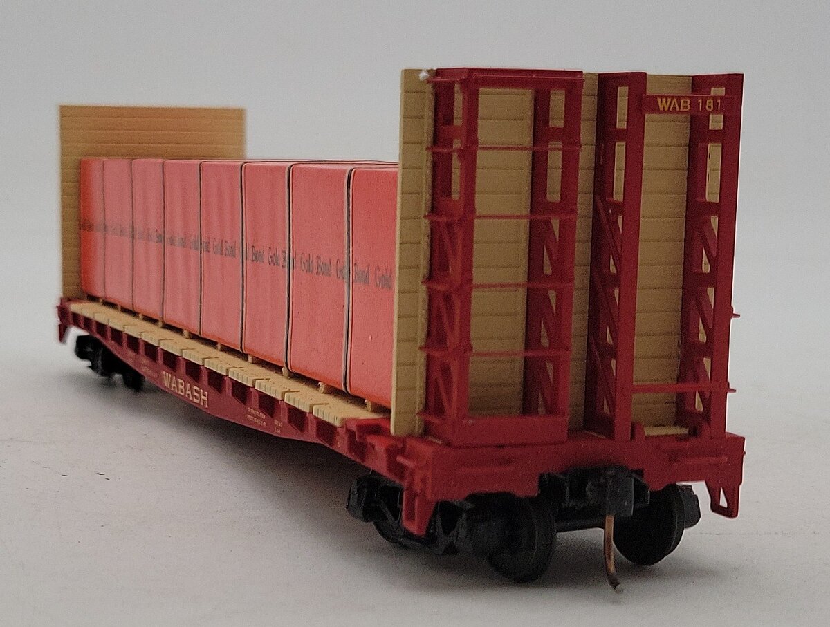 S-Helper 00166 S Scale Wabash Bulkhead Flatcar GBP w/BM Load LN/Box