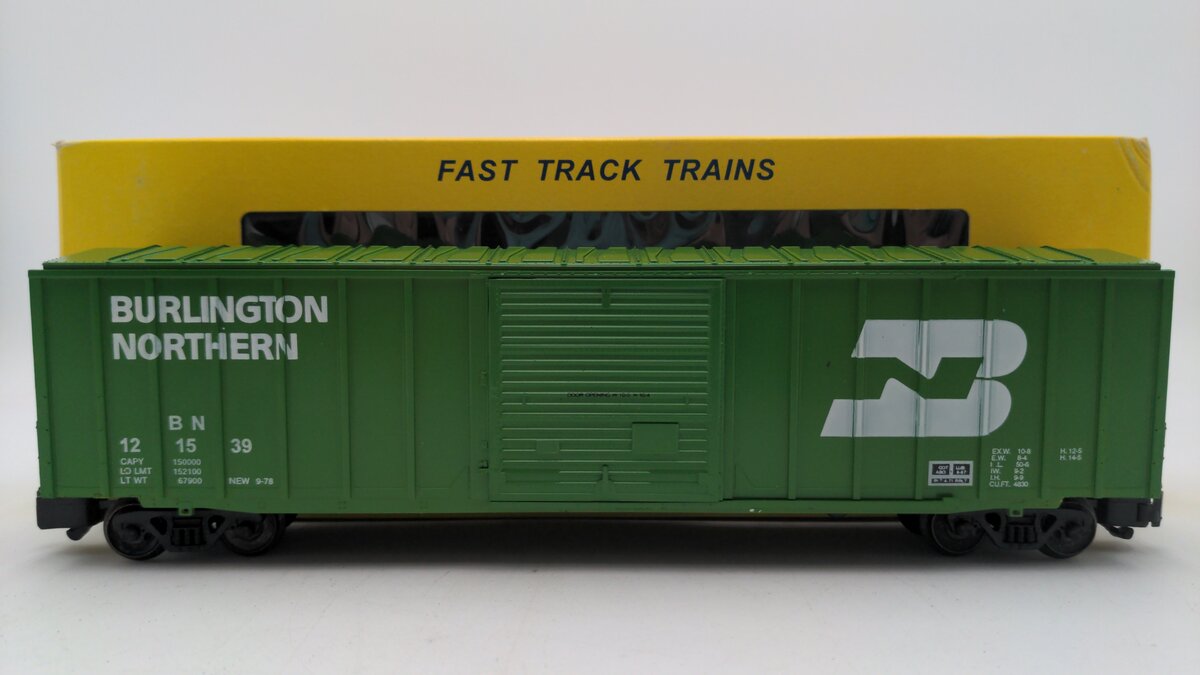 American Models 5007 S Scale Burlington Northern ACF 50' Ribside Box Car #121539 EX/Box