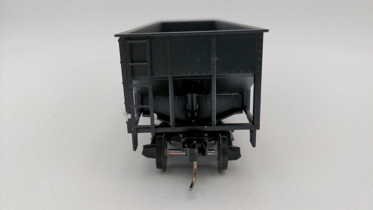 American Models 3203 S Scale Baltimore & Ohio 2 Bay Hopper Car #233636 EX/Box