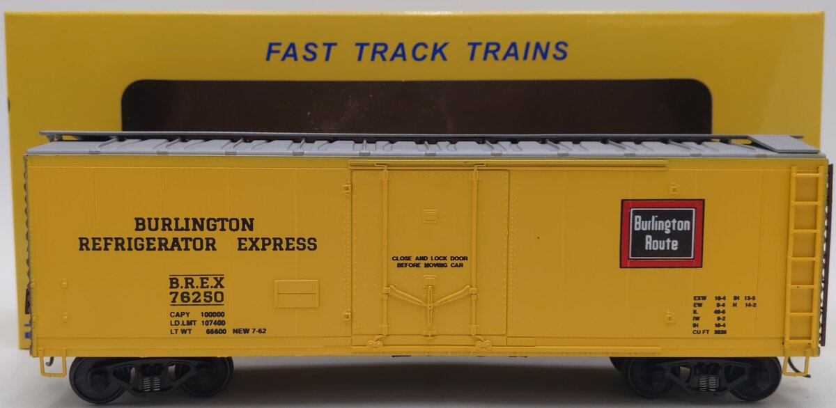 American Models 2232 S Scale Hi-Rail BREX Boxcar #76250 EX/Box