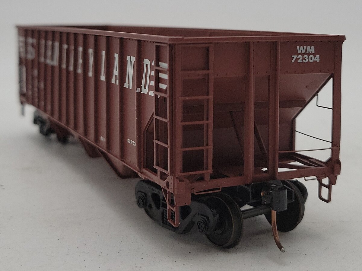 Des Plaines Hobbies 15142 S Scale Western Maryland 3-Bay Hopper #72304 LN/Box