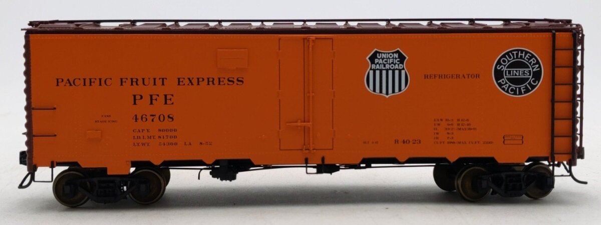 Des Plaines Hobbies SSA2304.1 S Scale Pacific Fruit Express Reefer Car #46708 LN/Box