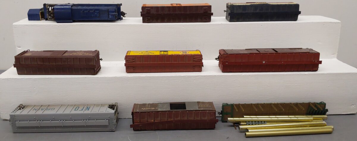 American Models & Others S Gauge Assorted Freight Cars [9]