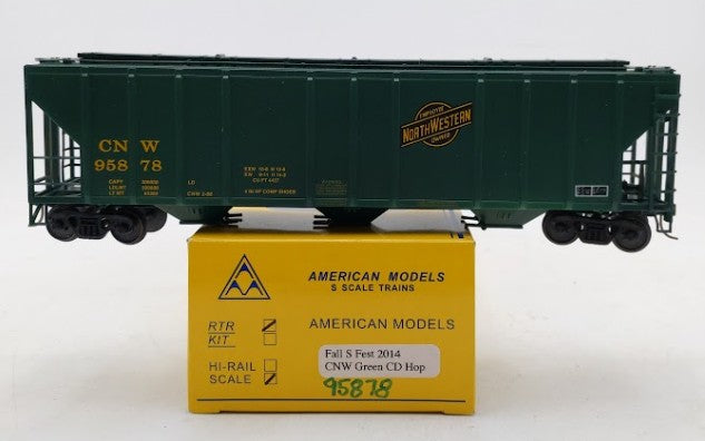 American Models S Scale Chicago & North Western 2014 3-Bay Covered Hopper #95878 LN/Box