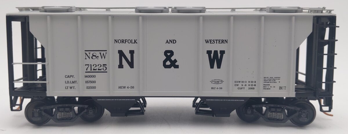 MTH 35-75042 S-Scale Norfolk and Western PS-2 (2-Bay) Hopper Car #71225