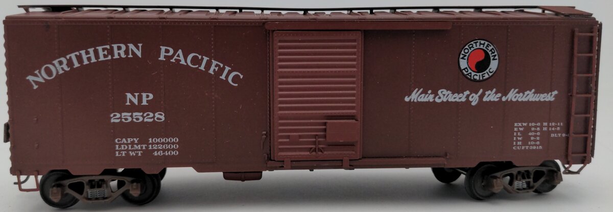 American Models S Scale Northern Pacific Boxcar #25528 EX