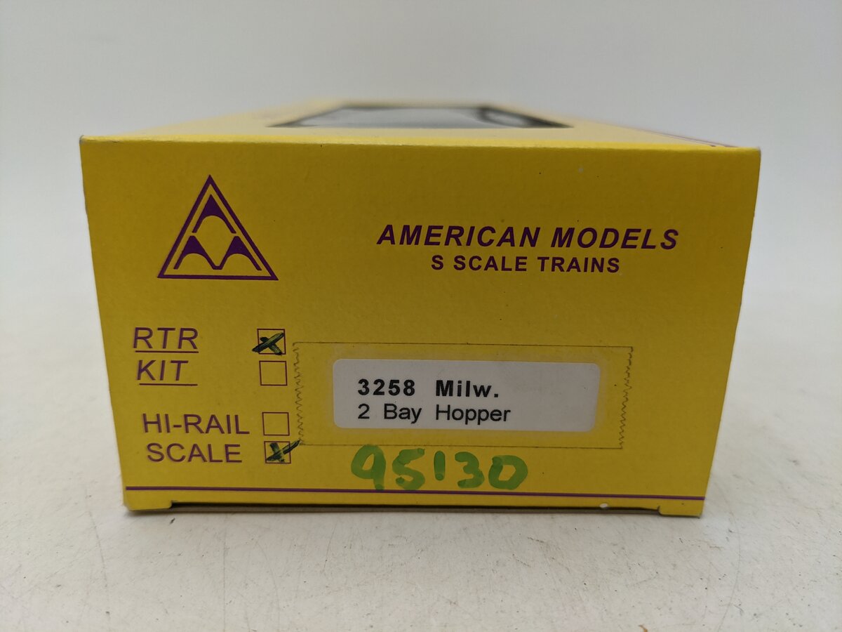 American Models 3258 3258 S Milwaukee Hopper #95130- Scale Wheels & Couplers EX/Box