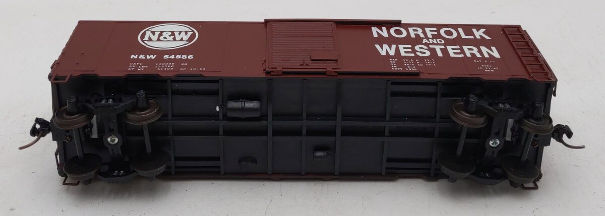 American Models 1131 S Scale (Hi-Rail) Norfolk & Western 40' Box Car #54586 LN/Box