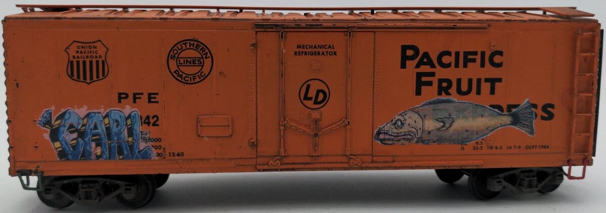 American Models 202 S Scale Pacific Fruit Express Reefer Car VG