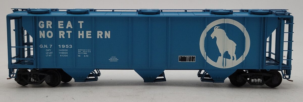 S-Helper 01976 S Scale  Great Northern 3-Bay PS-2 Hopper #1953 LN/Box