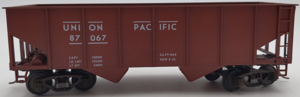 American Models S Scale Union Pacific Hopper #87067 EX
