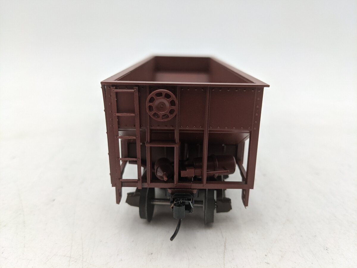 American Models 311 S Scale Southern Pacific 2- Bay Hopper Car Kit (Assembled) EX/Box