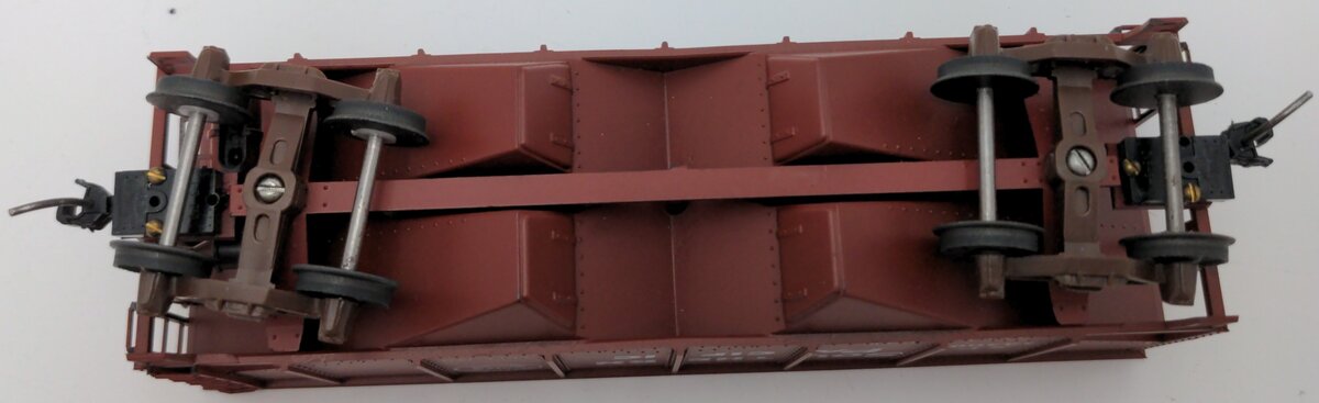American Models 311 S Scale Southern Pacific 2- Bay Hopper Car Kit (Assembled) EX/Box