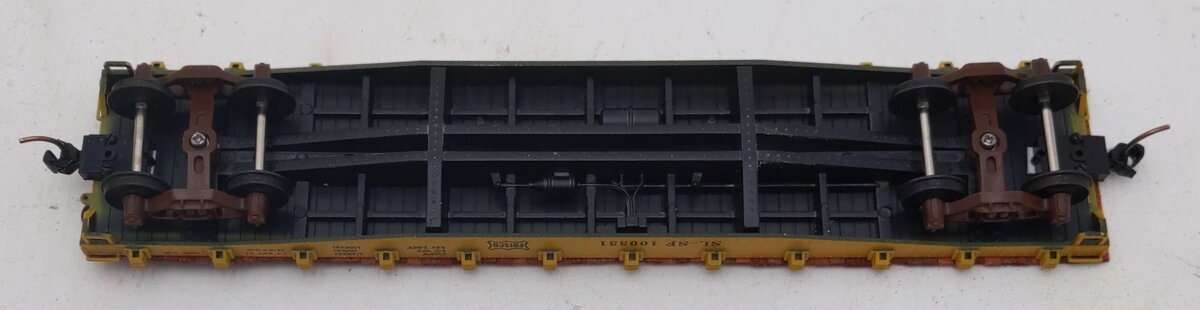 American Models 6022 S Scale Frisco Flatcar w/Stakes #100331 LN/Box