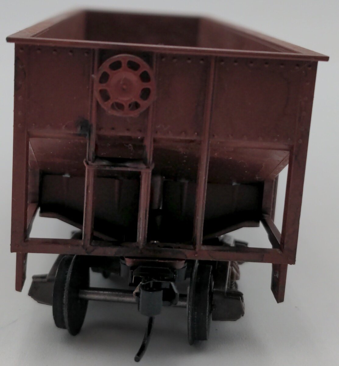 American Models 311 S Scale Southern Pacific 2- Bay Hopper Car Kit (Assembled)