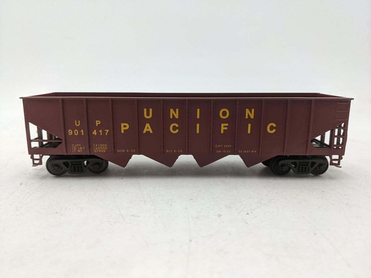 American Models 3459 S Scale Union Pacific 4-Bay Hopper #901417-Scale Wheels EX/Box