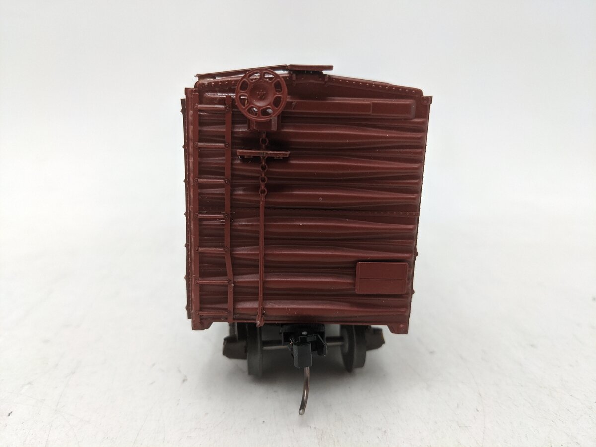 American Models 118 S Scale (Scale) Union Pacific 40' Box Car #19880 EX/Box