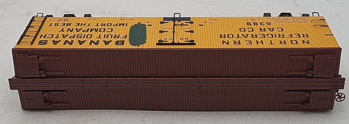 S-Helper Service 01006 S Scale NRCC Banana Green Reefer #6399 LN/Box