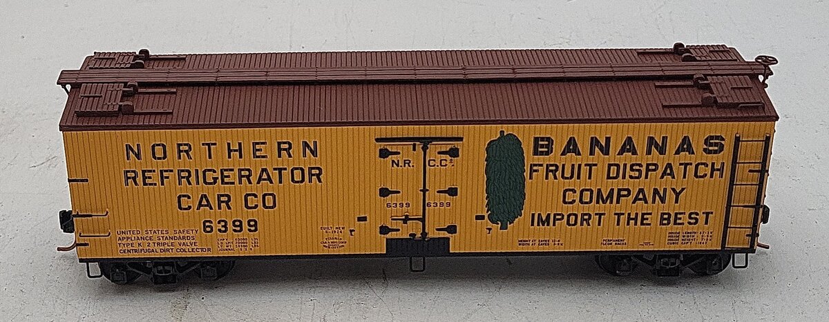 S-Helper Service 01006 S Scale NRCC Banana Green Reefer #6399 LN/Box