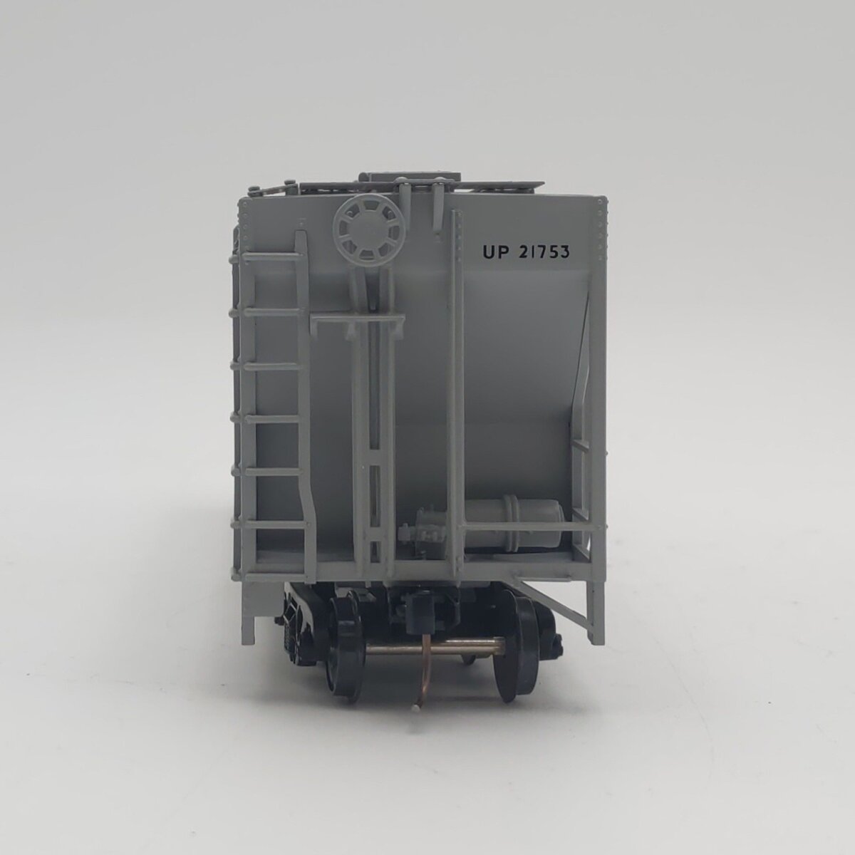 American Models 3313 S Scale Union Pacific CD 3- Bay Hopper #21753 LN/Box