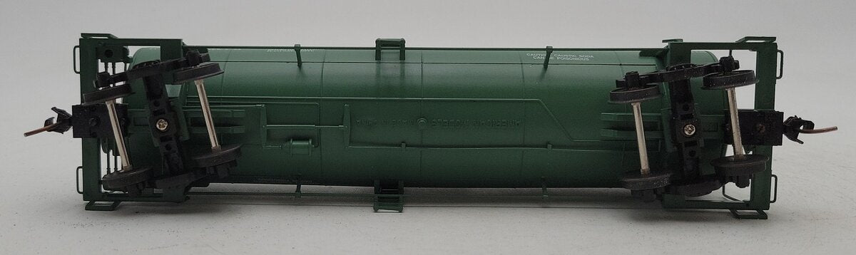 American Models 508 S Scale BASF Wyandotte Single Dome Tank Car #79337 LN/Box