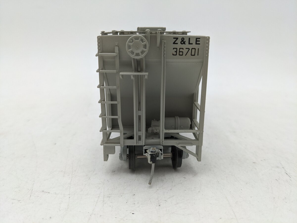 American Models S Scale Z & LE Covered Hopper #36701 EX/Box
