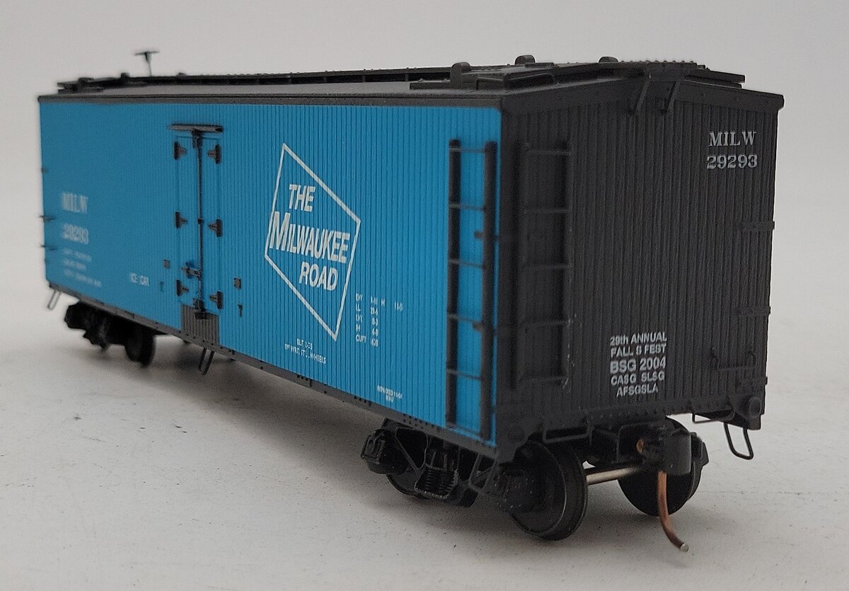 S-Helper Service 01393 S Scale Milwaukee 40' Wooden Billboard Reefer #29293 LN/Box