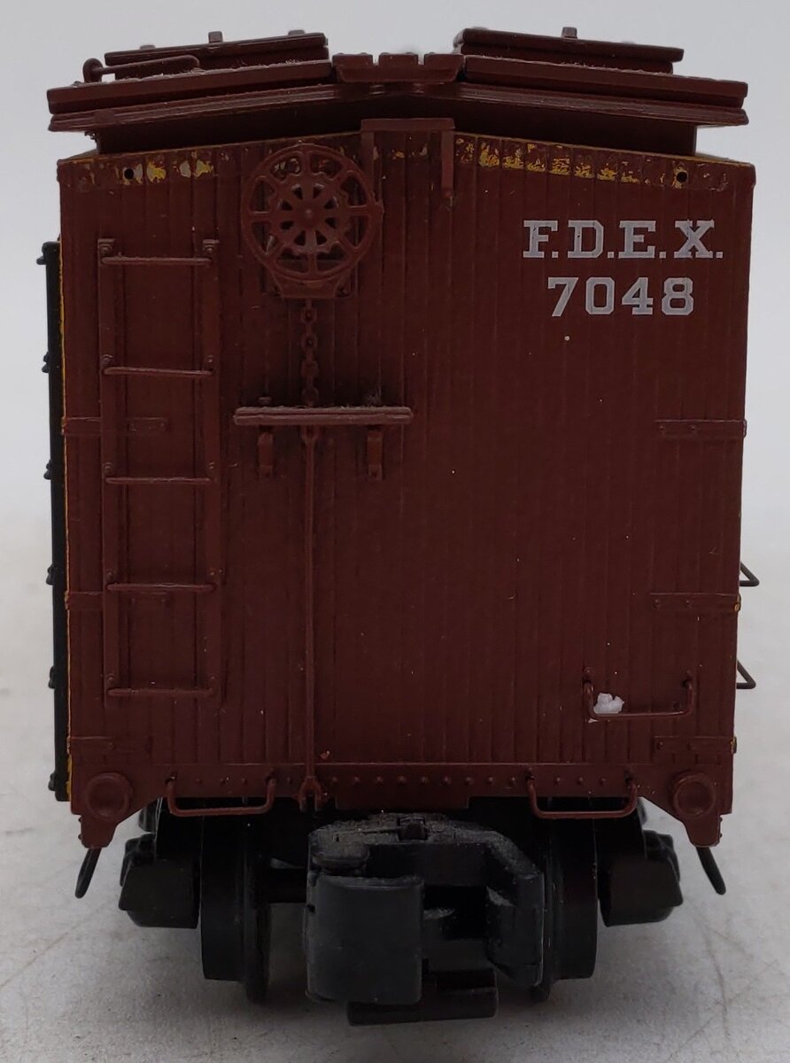 S-Helper Service 01015 S Scale FGEX Reefer Car #7048 (Hi-Rail)/Box