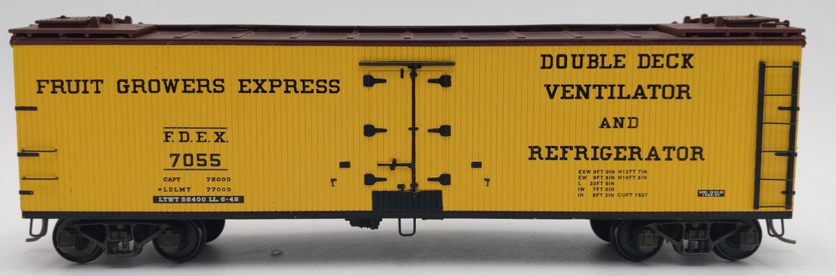 S-Helper 01016 S Gauge Fruit Growers Express FDEX Reefer Car #7055 VG/Box