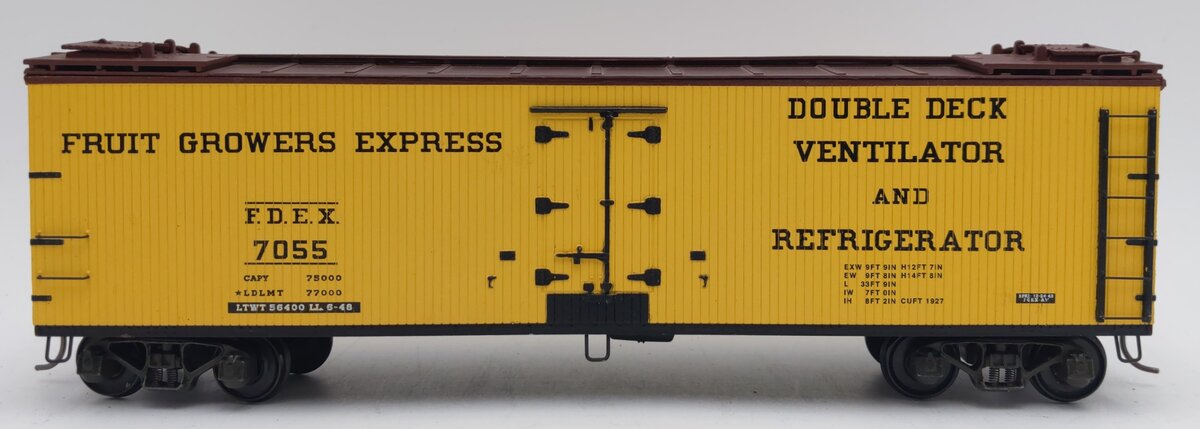 S-Helper 01016 S Gauge Fruit Growers Express FDEX Reefer Car #7055 VG/Box