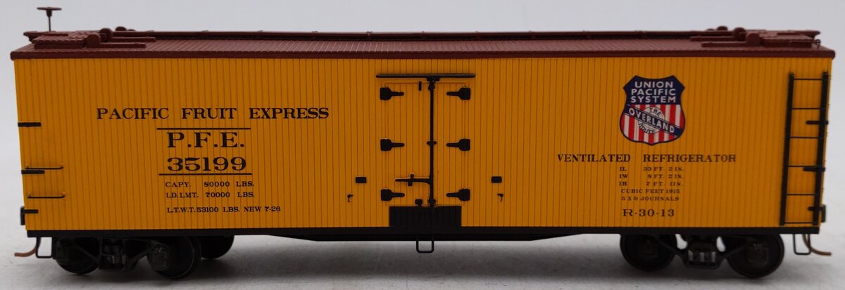 S-Helper 00498 S Scale Pacific Fruit Express Reefer Car #35199 EX/Box