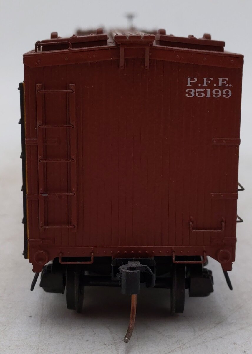 S-Helper 00498 S Scale Pacific Fruit Express Reefer Car #35199 EX/Box